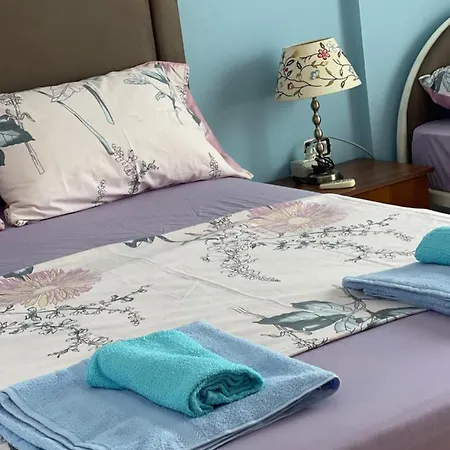 Zela Apartament 2 شقة *